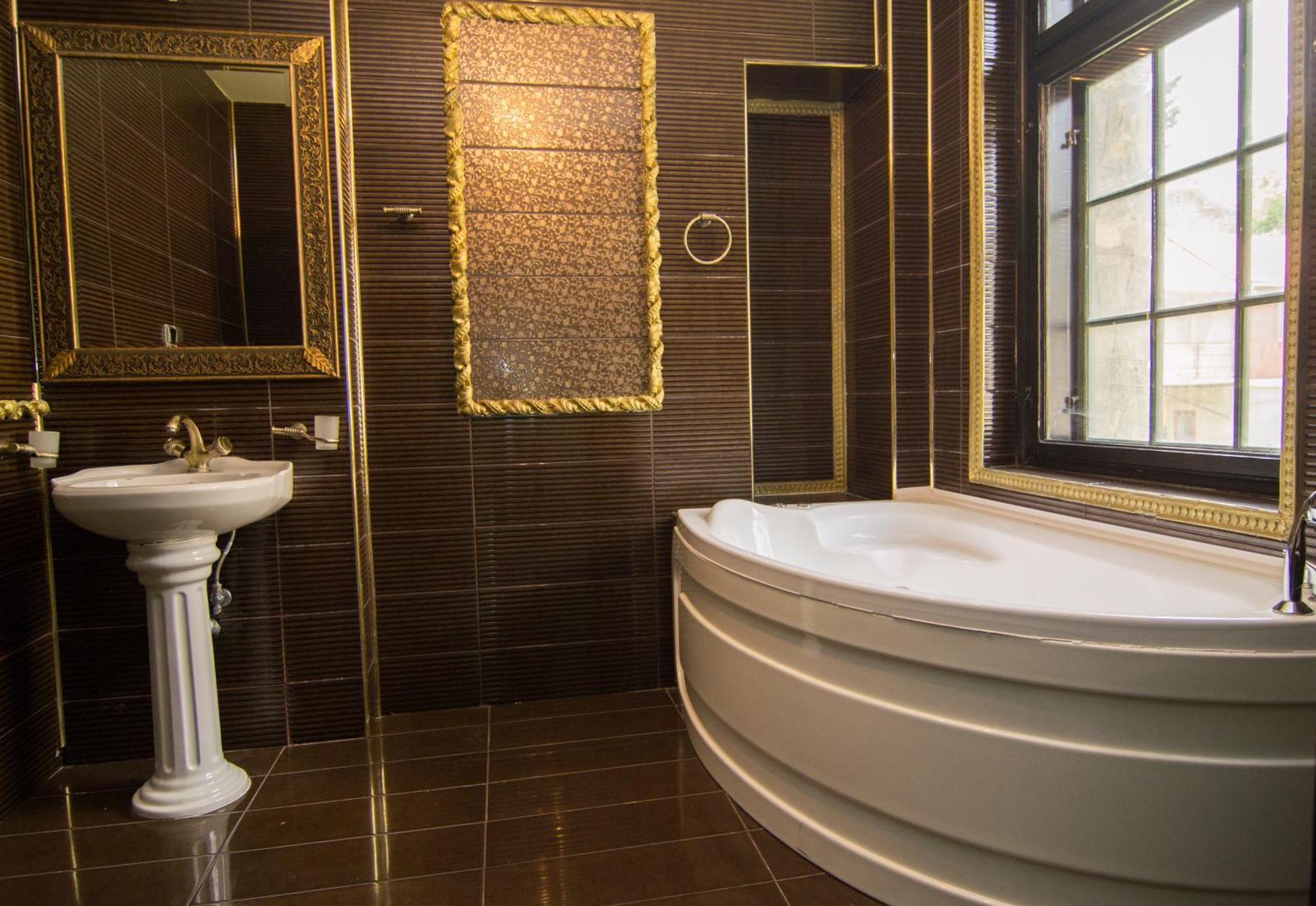Hotel Casa Cu Farfurii Sinaia Pokój zdjęcie