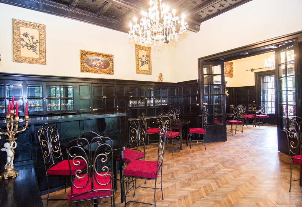 Hotel Casa Cu Farfurii Sinaia Zewnętrze zdjęcie