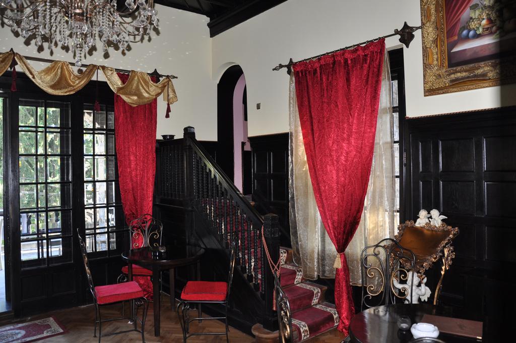 Hotel Casa Cu Farfurii Sinaia Zewnętrze zdjęcie